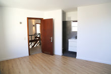 Charger l'image dans la galerie, " Loué " MAISON 2 CHAMBRES + PETIT BUREAU/CHAMBRE TOURNAI