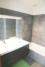 Charger l'image dans la galerie, " Loué " MAISON 2 CHAMBRES + PETIT BUREAU/CHAMBRE TOURNAI