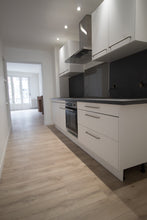 Charger l'image dans la galerie, ( déjà loué ) APPARTEMENT 1 CHAMBRE TOURNAI (centre)