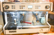 Charger l'image dans la galerie, (loué) A LOUER ATH COMMERCE DE DÉGUSTATION ET DE VENTE DE THÉ...( adresse sur demande )